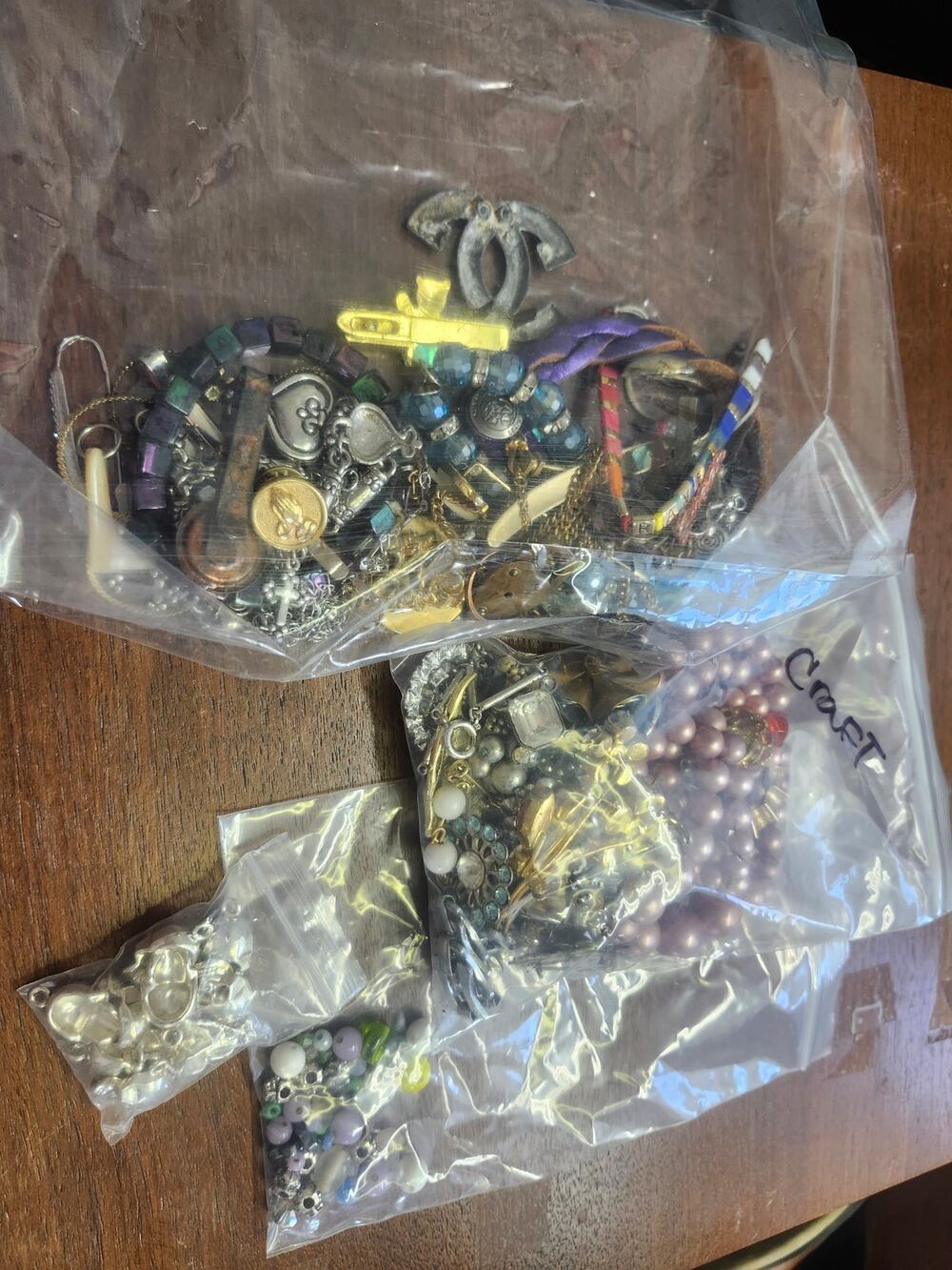 Craft jewelry vint broken wearable lot 1lb